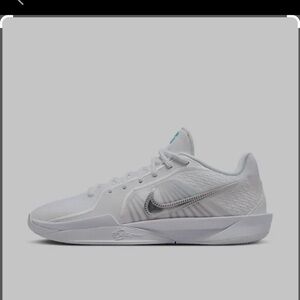 Sabrina 2 basketball sneakers